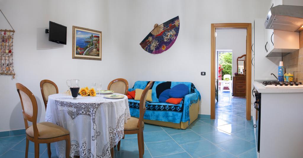 Casa Vacanza Alice & Mari Ascea Room photo